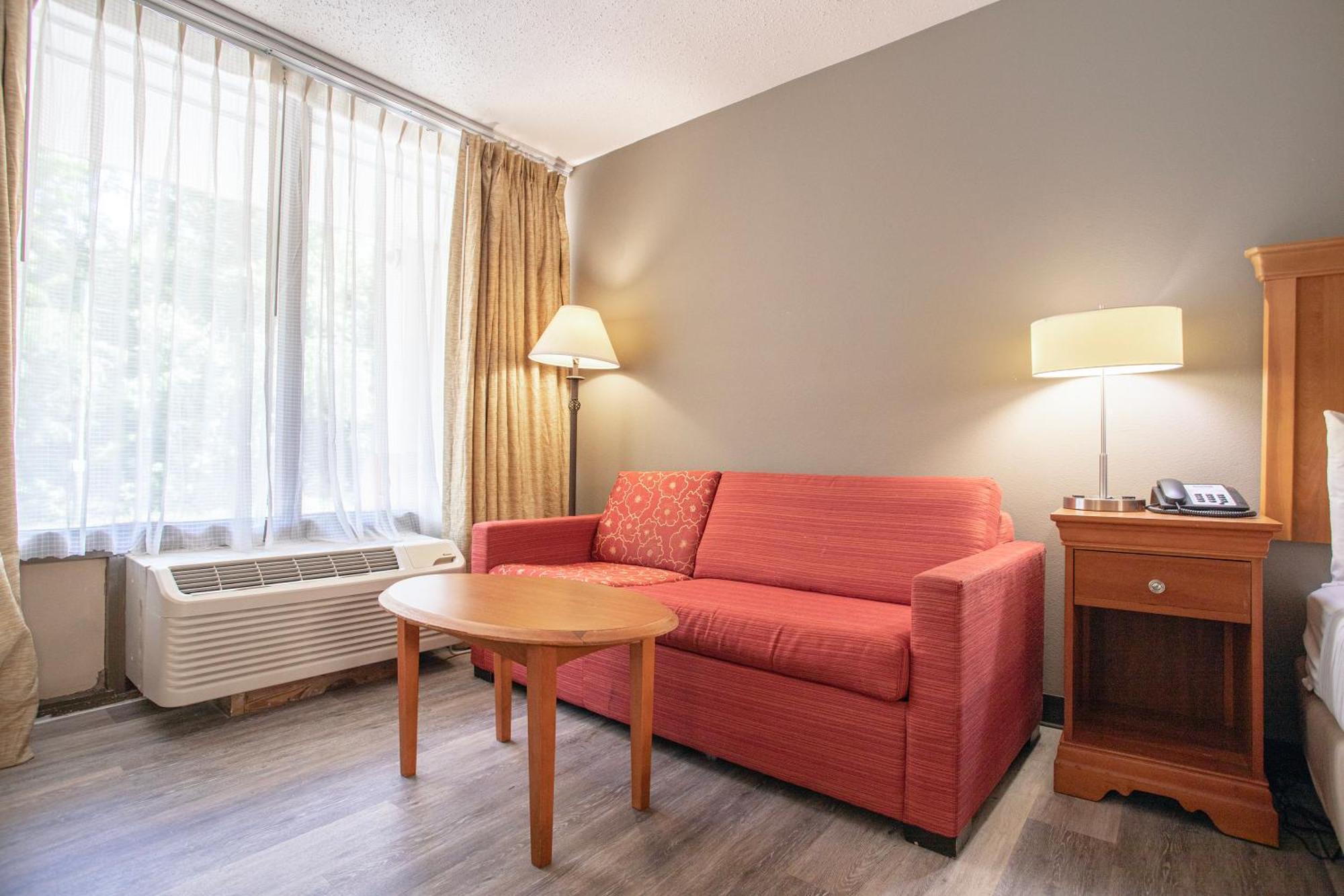 Oyo Hotel Greensboro East I 40 Dış mekan fotoğraf