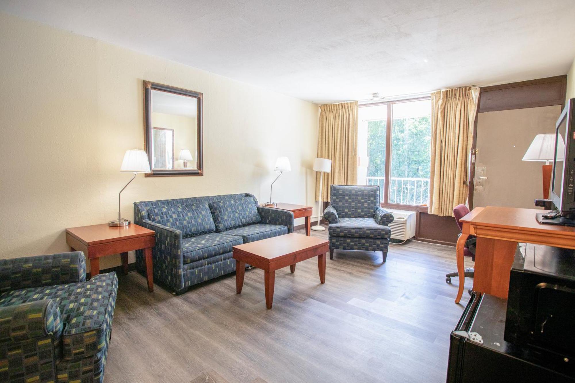 Oyo Hotel Greensboro East I 40 Dış mekan fotoğraf