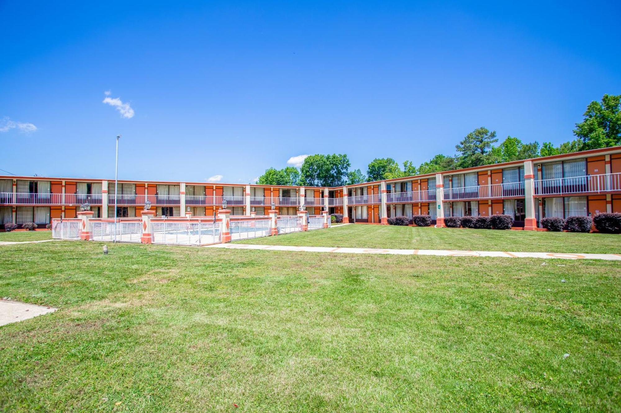 Oyo Hotel Greensboro East I 40 Dış mekan fotoğraf